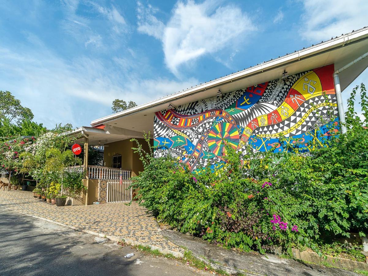 Oyo 89932 Dd Homestay Kota Kinabalu Eksteriør billede