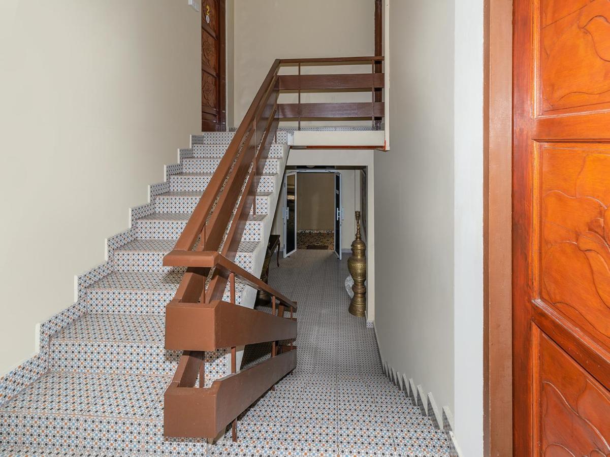 Oyo 89932 Dd Homestay Kota Kinabalu Eksteriør billede