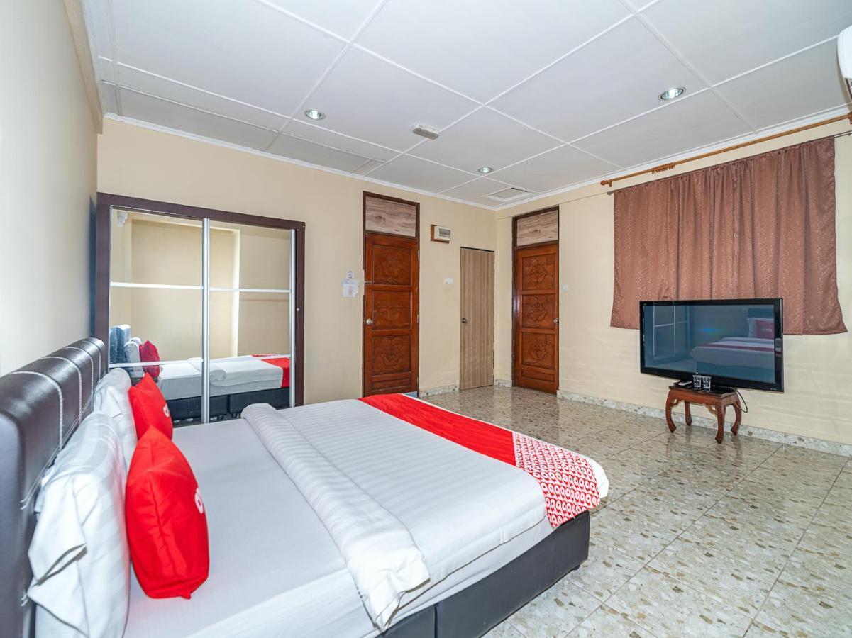 Oyo 89932 Dd Homestay Kota Kinabalu Eksteriør billede